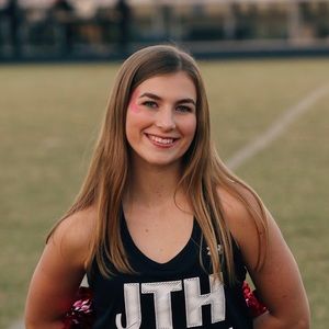 Meet your Posher, Tabitha